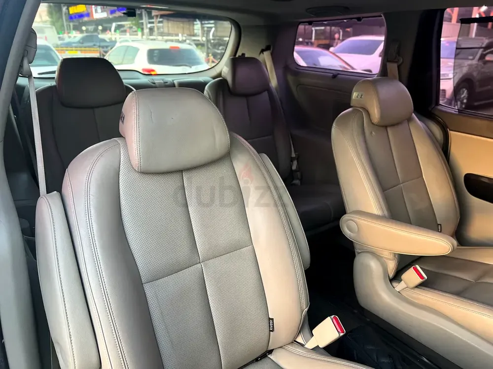 Kia Carnival 2015 Korean Specs - Image 8