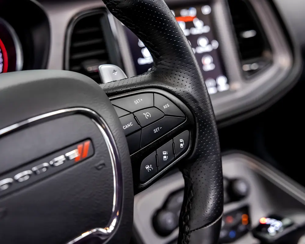 Dodge Challenger R/T 2023 GCC Specs - Low Mileage - Warranty - Image 12