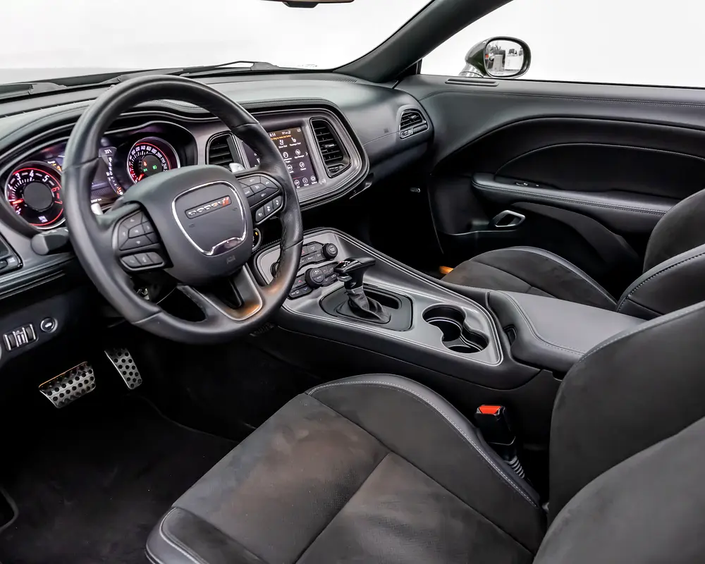 Dodge Challenger R/T 2023 GCC Specs - Low Mileage - Warranty - Image 9