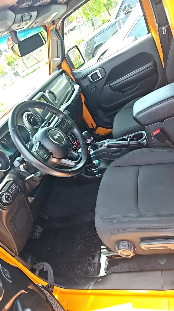 Rare Color / Jeep Wrangler Unlimited Sport 2021 GCC Specs - Image 7