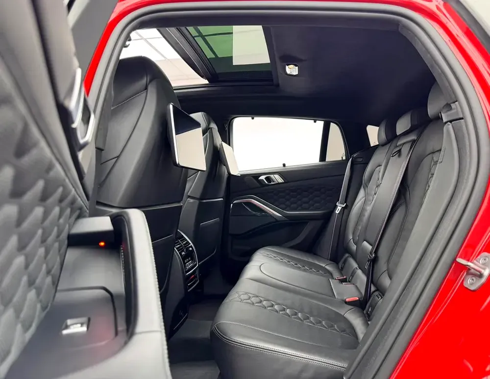 2022 BMW X6M Competition, 3/2027 BMW Warranty and Service Pack, BMW Service History, GCC - Image 13