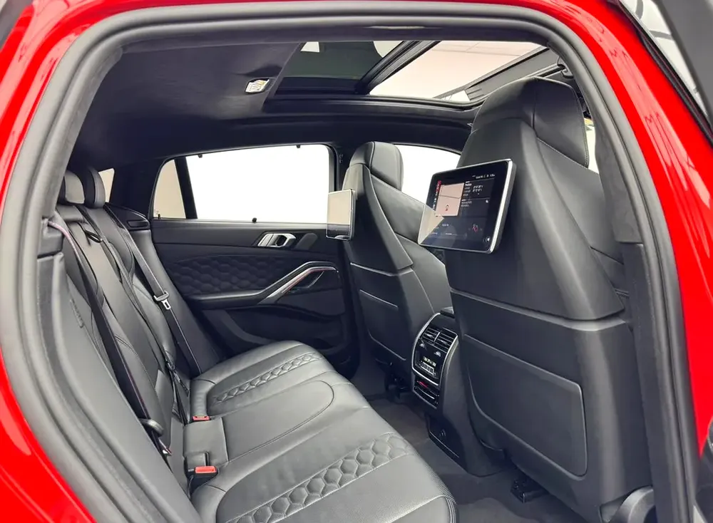 2022 BMW X6M Competition, 3/2027 BMW Warranty and Service Pack, BMW Service History, GCC - Image 14