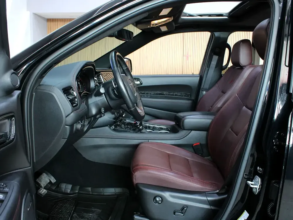 2024 - Dodge Durango R/T HEMI V8 with warranty - Image 10