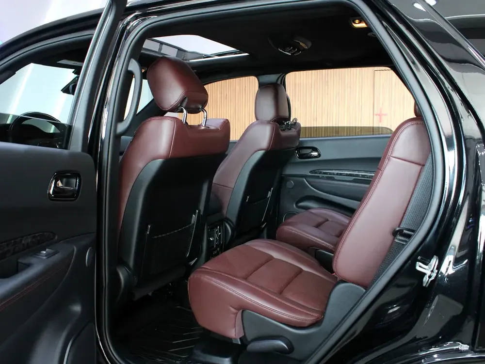2024 - Dodge Durango R/T HEMI V8 with warranty - Image 12