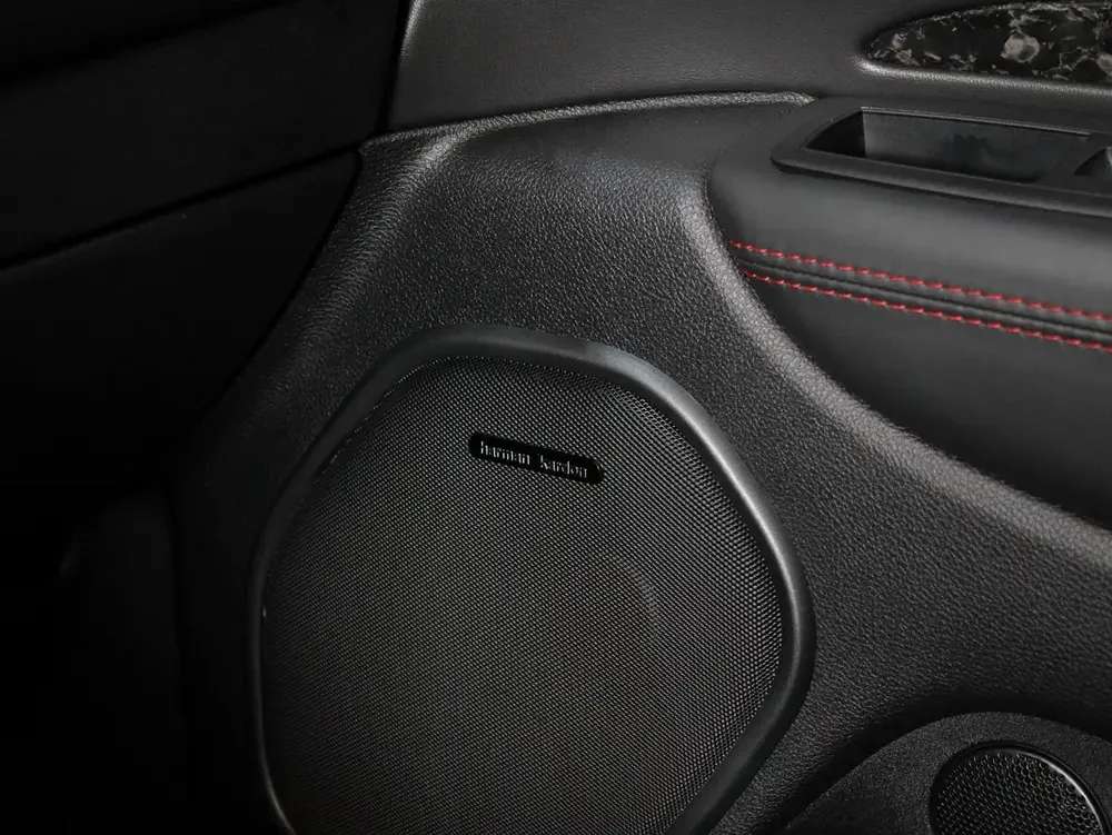 2024 - Dodge Durango R/T HEMI V8 with warranty - Image 19