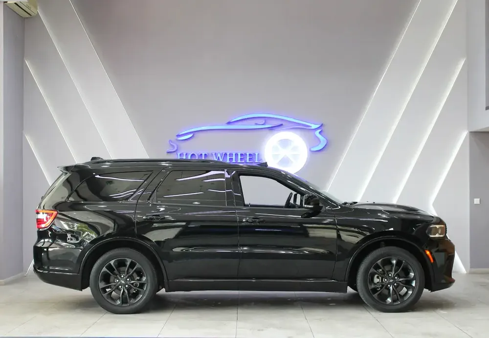 2024 - Dodge Durango R/T HEMI V8 with warranty - Image 6