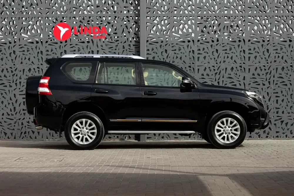 Toyota Land Cruiser Prado 2017 GCC specs - Image 8
