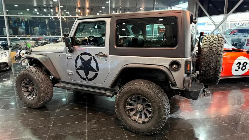 Jeep Wrangler Sport 2017 - GCC Specs - Excellent Condition - Image 7