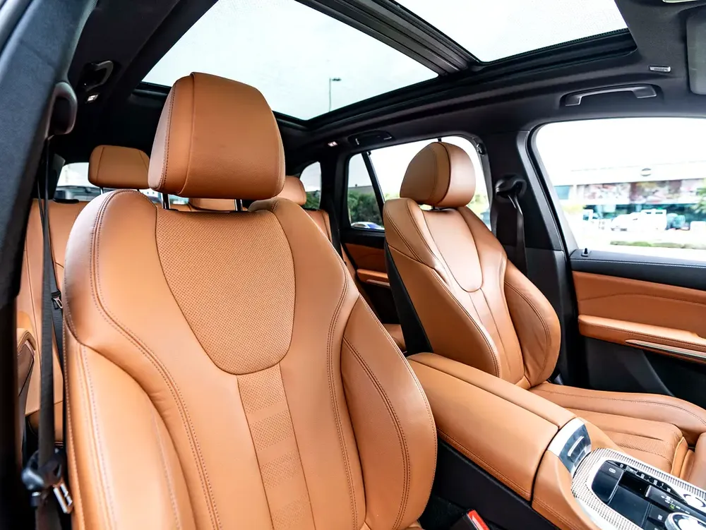 0% DOWN PAYMENT! | ALL INCLUSIVE | FREE INSURANCE  | M-SPORT  | AGMC WARRANTY + SERVICE | ONE OWNER - Image 11