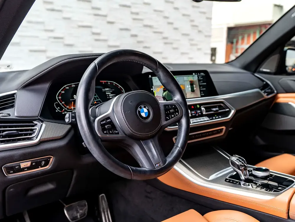 0% DOWN PAYMENT! | ALL INCLUSIVE | FREE INSURANCE  | M-SPORT  | AGMC WARRANTY + SERVICE | ONE OWNER - Image 9