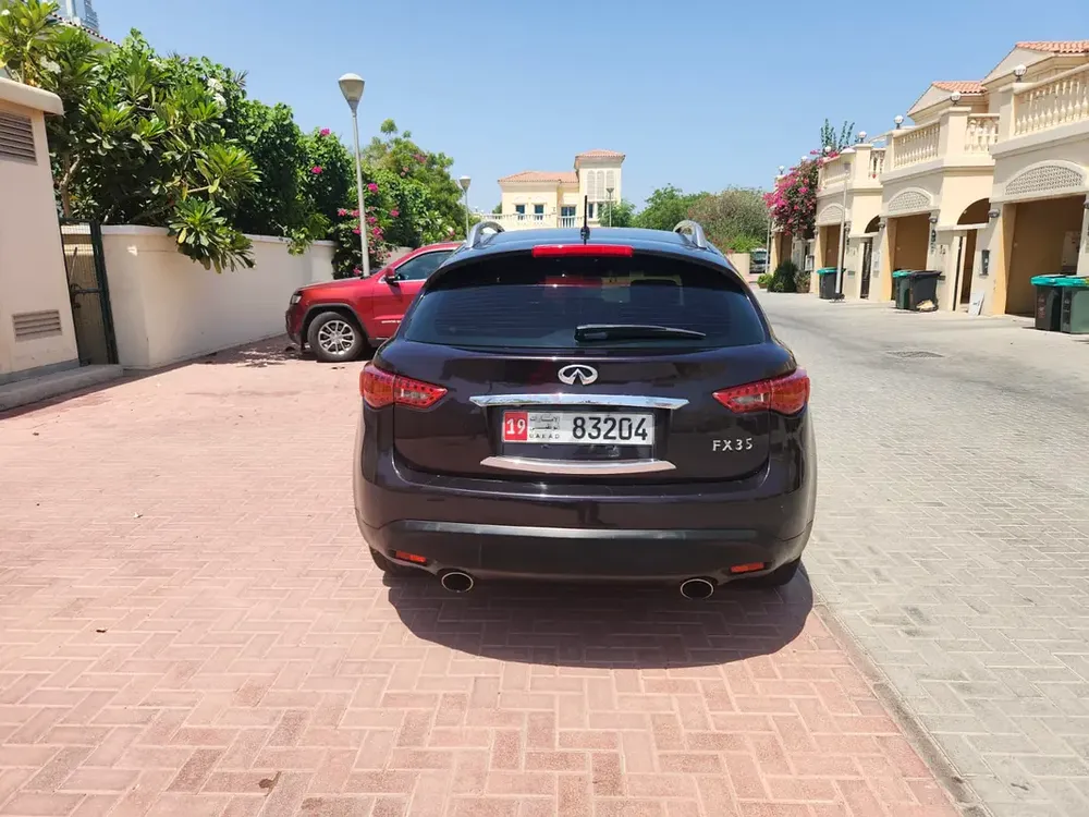 Infiniti FX35 2009 in Good Condition - Image 12