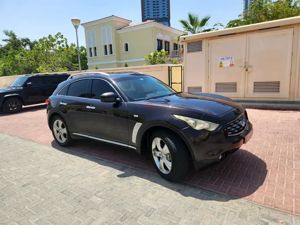 Infiniti FX35 2009 in Good Condition - Image 4