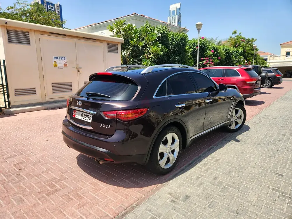 Infiniti FX35 2009 in Good Condition - Image 5