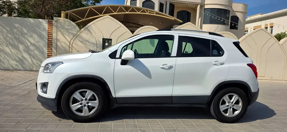 2016-Chevrolet Trax LT-Excellent condition - Image 5