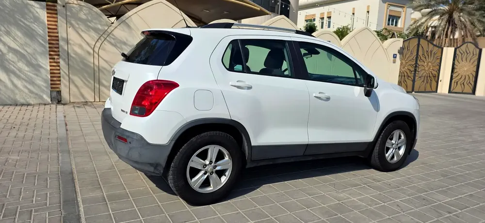 2016-Chevrolet Trax LT-Excellent condition - Image 8