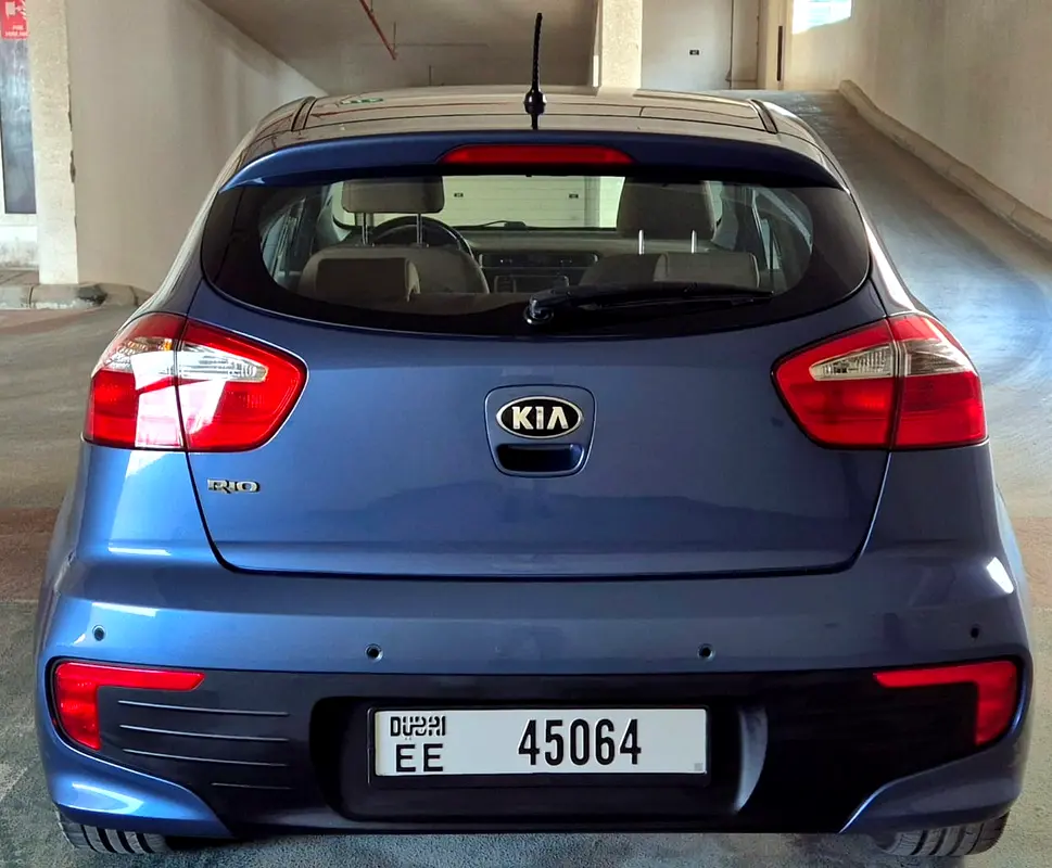 BEST !! LOW KMS AGENCY MAINTAINED, ACCIDENT FREE, GCC , 1400 CC !!!! - Image 8