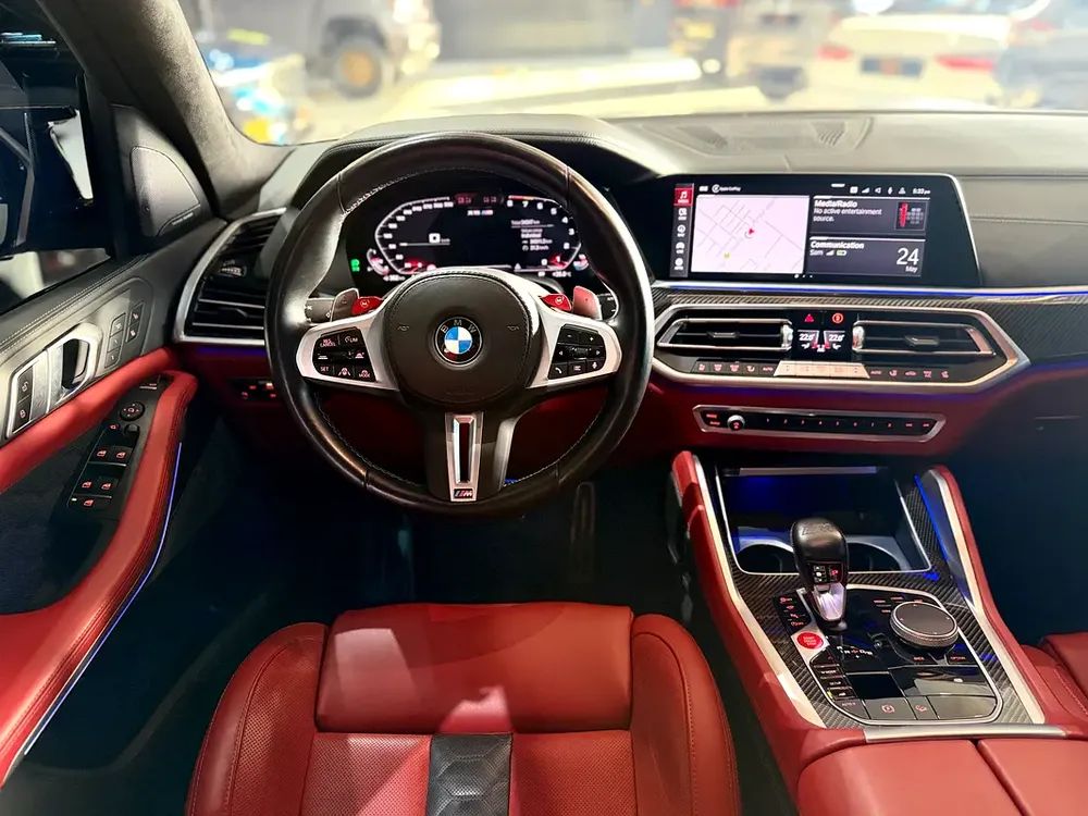 BMW X5M Competition 2023 GCC Specs - Under Warranty - Image 7