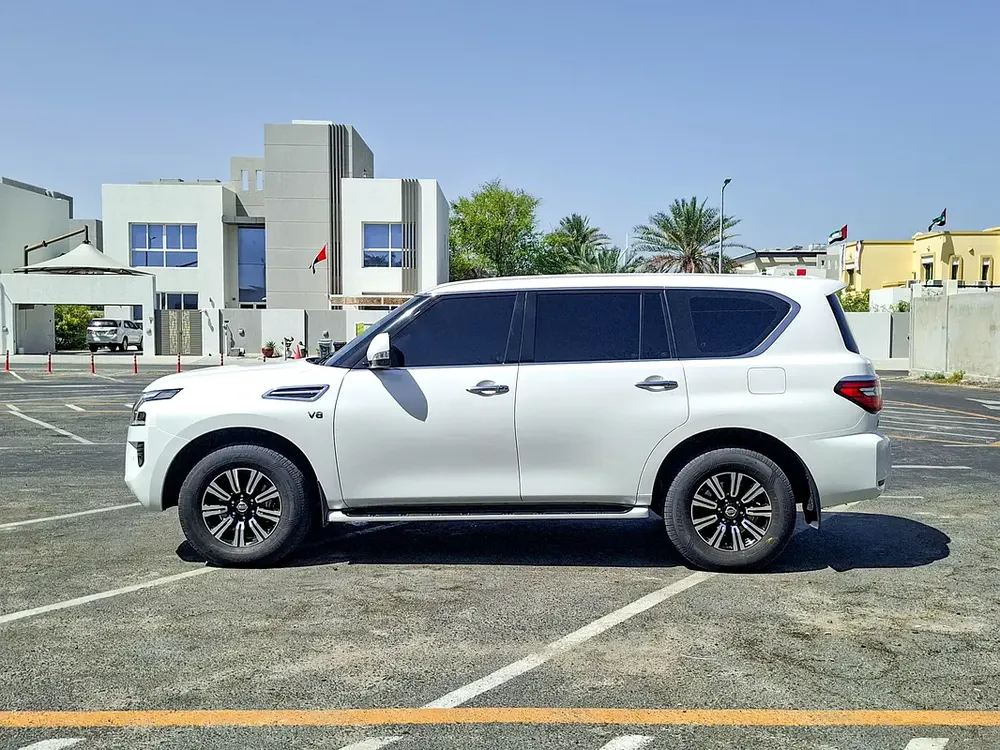 AED 2204/month | 2021 Nissan Patrol LE T2 | GCC Specs | Ref#461576 - Image 5