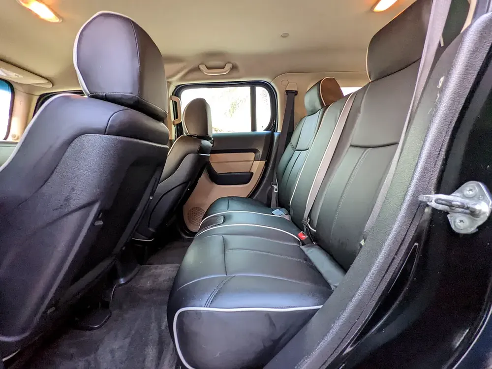 HUMMER H3 2006 G.C.C SPECIFICATION IN EXCELLENT CONDITION - Image 11