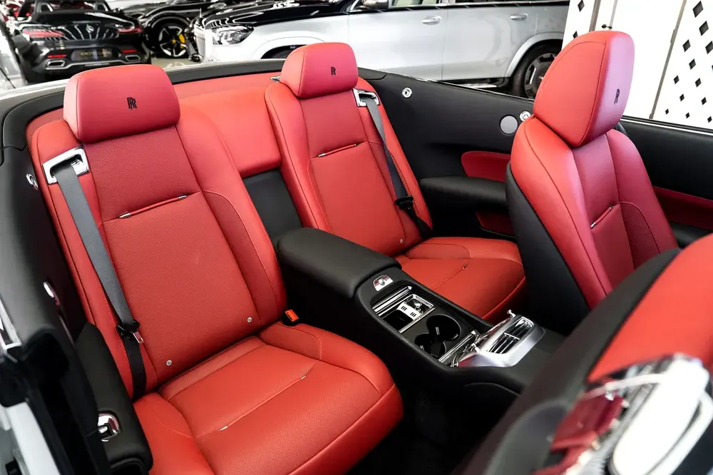 ROLLS ROYCE DAWN | WARRANTY AVAILABLE | LOW MILEAGE - Image 12