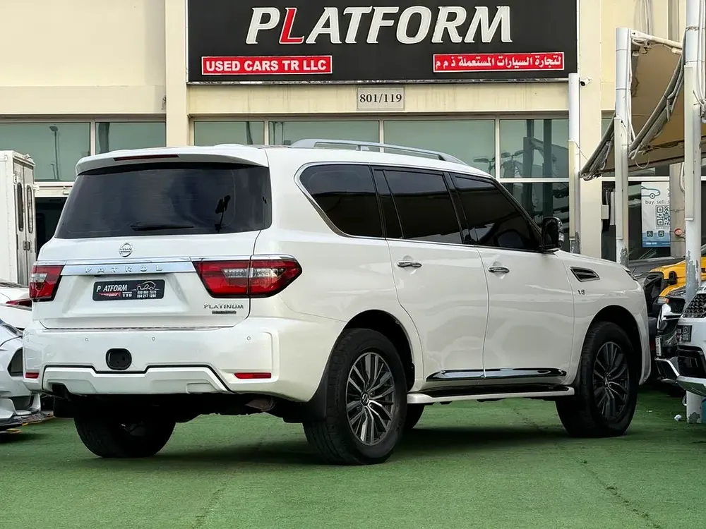 Nissan Patrol LE Titanium 2020 - GCC Specs نيسان باترول تيتانيوم 2020 خليجي - Image 5