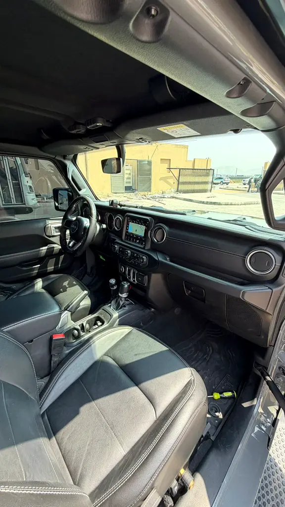 2021 Jeep Wrangler Sahara - GCC Specs - Image 7