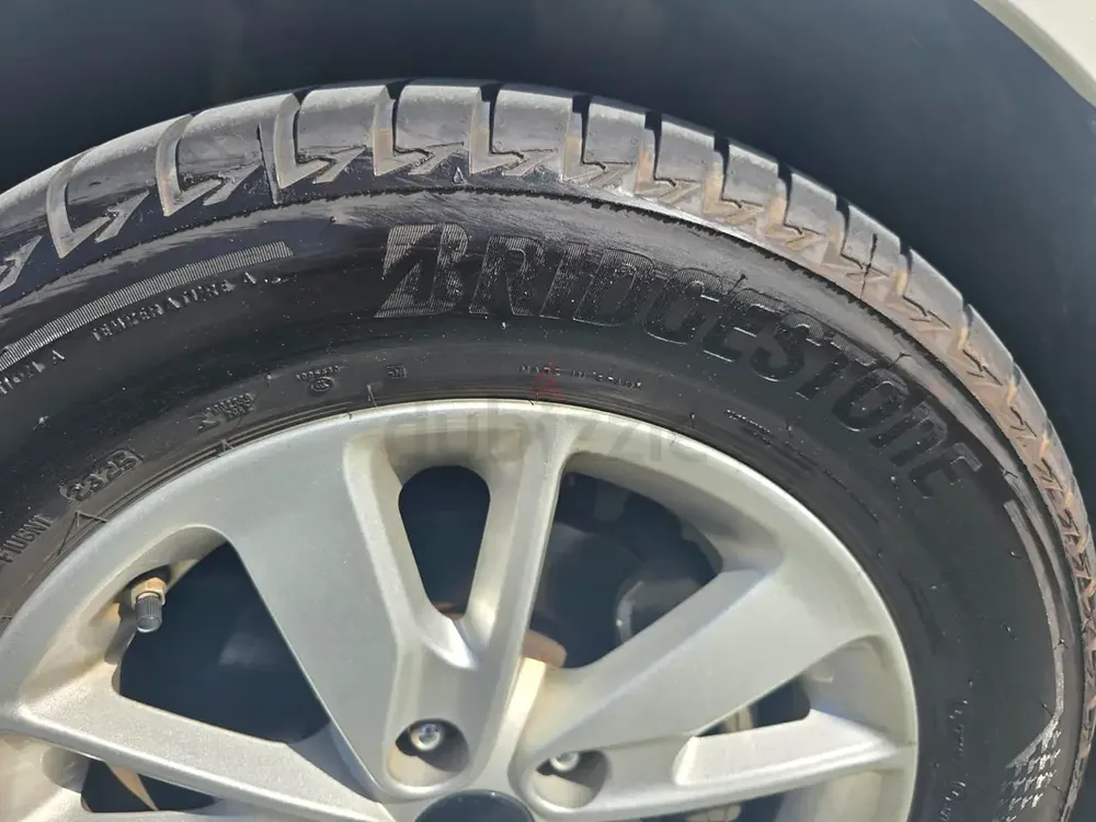 Kia Optima 2018 GCC Service Contract | No Expense Car | NEW Tyres + Battery - Image 8