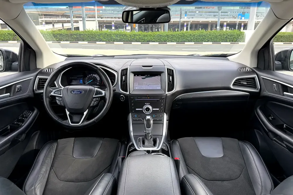 Ford Service History / 2 Keys | Ford Edge Sport 2017 GCC Specifications (Single Owner) - Image 8