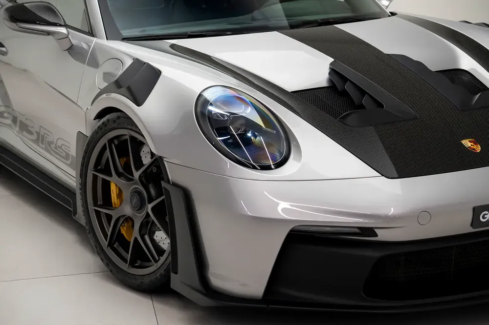 GCC SPECS WARRANTY - 2024 PORSCHE 911 GT3 RS WEISSACH + MAGNESIUM RIMS + PCCB + CARBON ROLL CAGE - Image 18