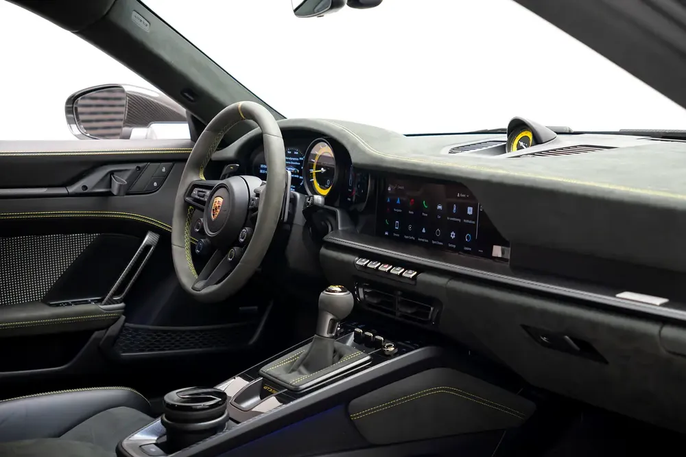 GCC SPECS WARRANTY - 2024 PORSCHE 911 GT3 RS WEISSACH + MAGNESIUM RIMS + PCCB + CARBON ROLL CAGE - Image 7