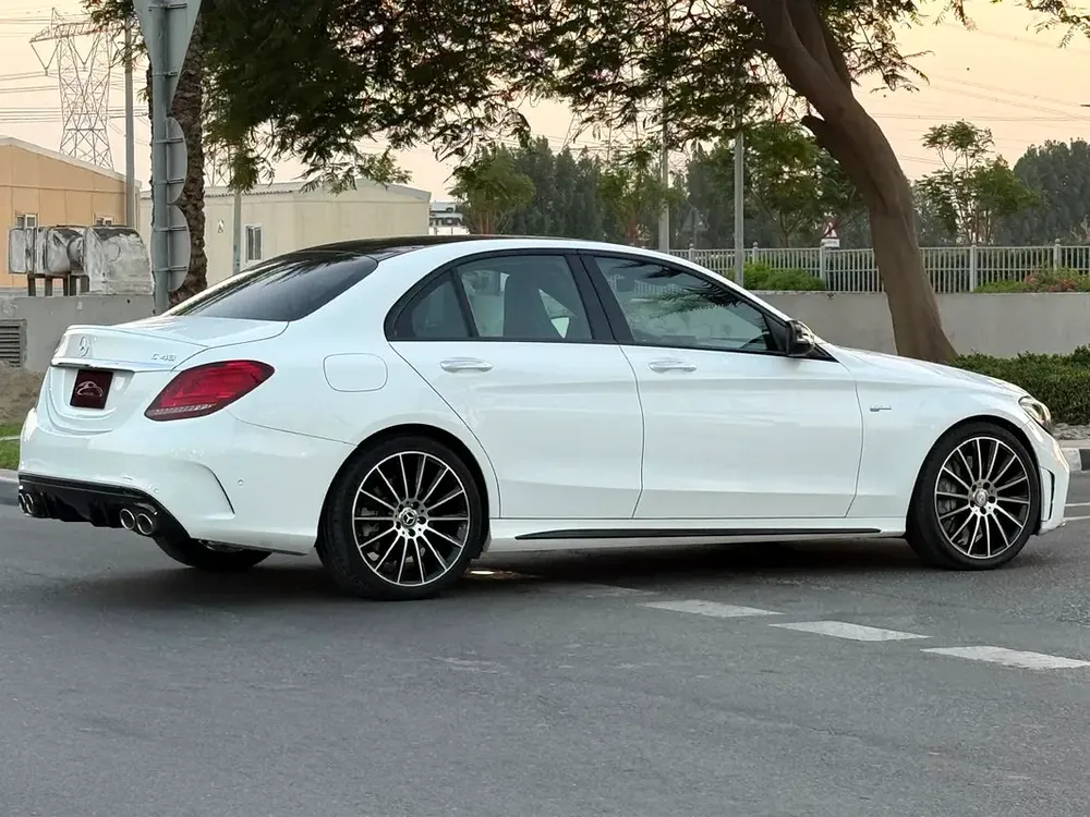 MERCEDES BENZ C43 AMG 2021 EDITION AMG SEATS FULL OPTION IN VERY LOW MILEAGE WITH ONE YEAR WARRANTY - Image 5
