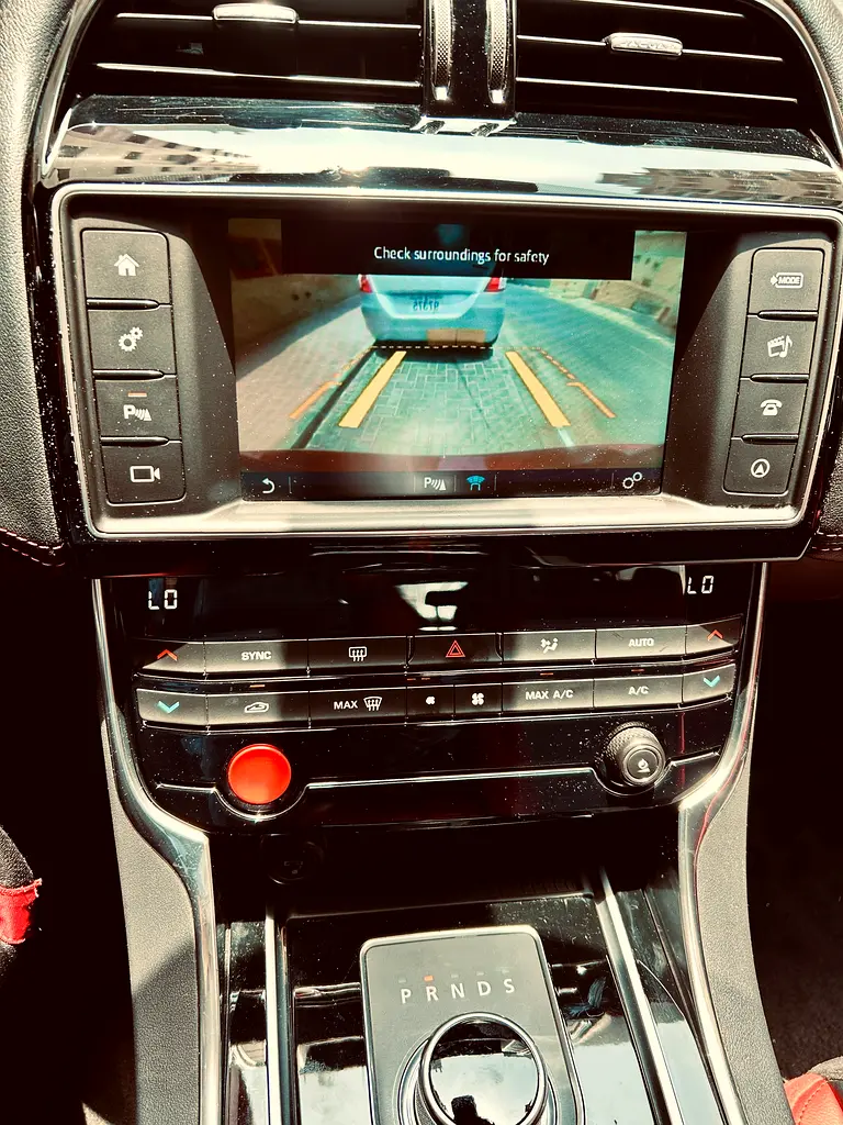 2016 Jaguar-XE-V6 S-NO accident-hard to find car-unique color-full service-GCC-100% EVERYTHING! - Image 12