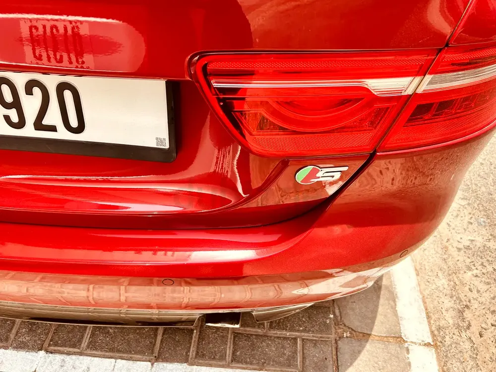 2016 Jaguar-XE-V6 S-NO accident-hard to find car-unique color-full service-GCC-100% EVERYTHING! - Image 5