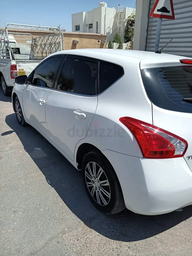 Nissan Tiida 2014 GCC Specs - Image 4