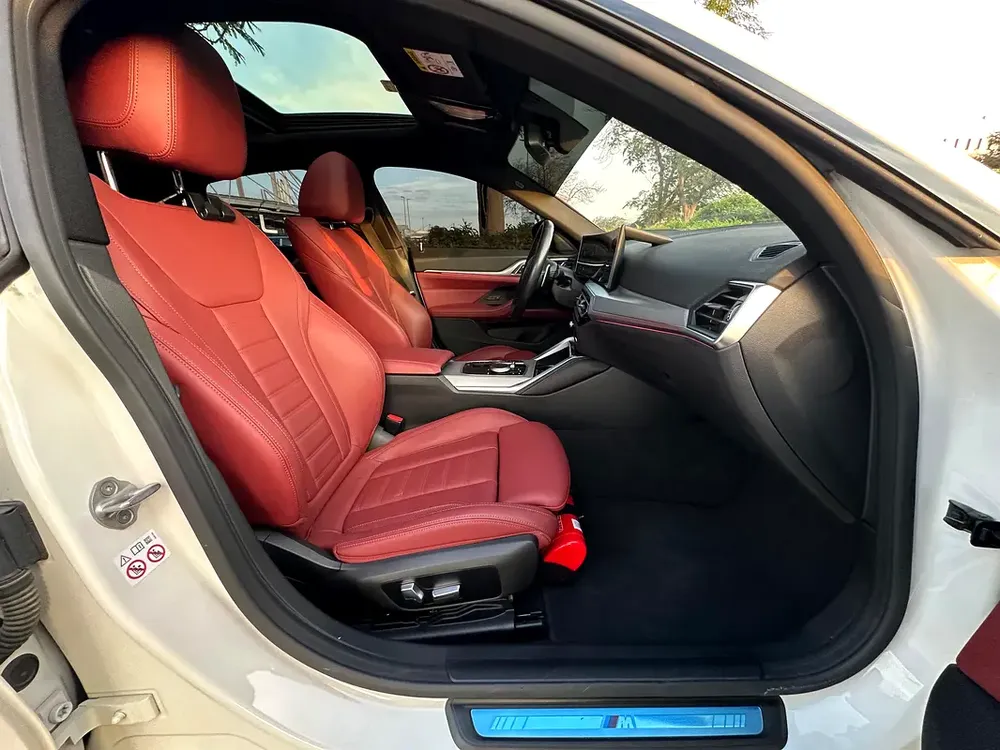 BMW 420i GRAN COUPE M-SPORT 2024 GCC UNDER WARRANTY AND CONTRACT SERVICE NO ACCIDENTS NO PAINT - Image 9