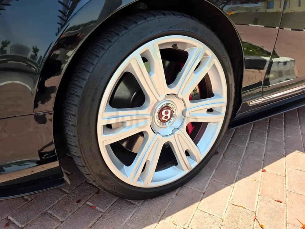 Bentley Continental GT 2015 GCC Specs - Pristine Condition - Image 13