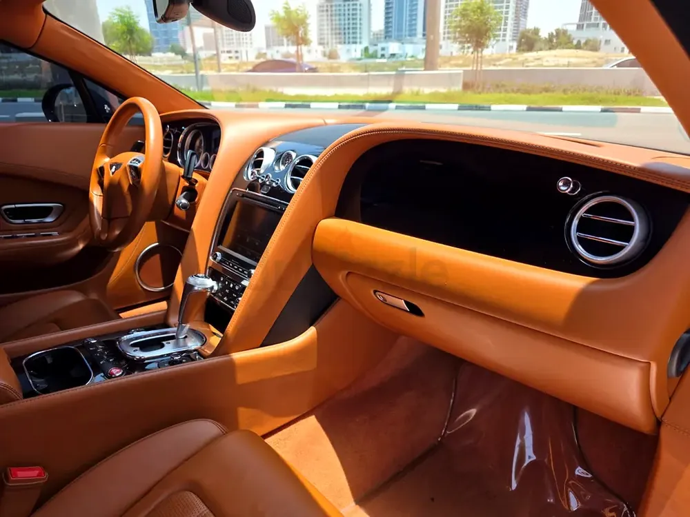 Bentley Continental GT 2015 GCC Specs - Pristine Condition - Image 15