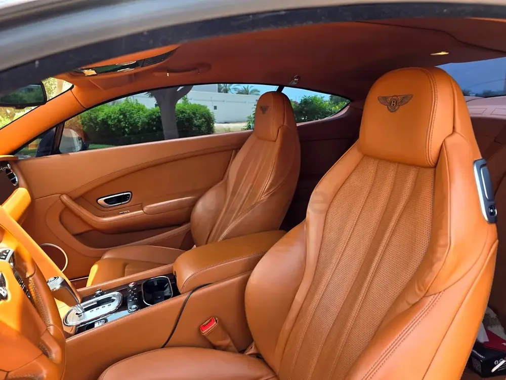 Bentley Continental GT 2015 GCC Specs - Pristine Condition - Image 6