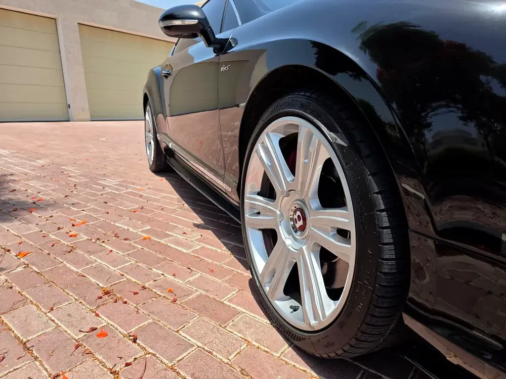 Bentley Continental GT 2015 GCC Specs - Pristine Condition - Image 9