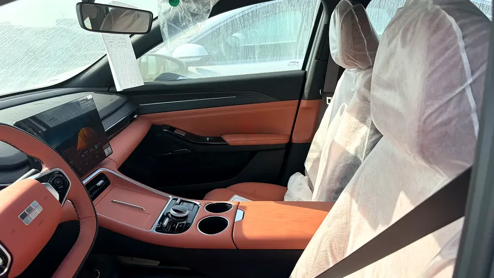 GEELY GALAXY L6 - Hybrid luxury sedan - Image 14