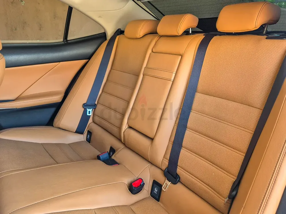 AED 1505/month | 2019 Lexus IS-Series IS 350 | GCC Specs | Ref#457050 - Image 14