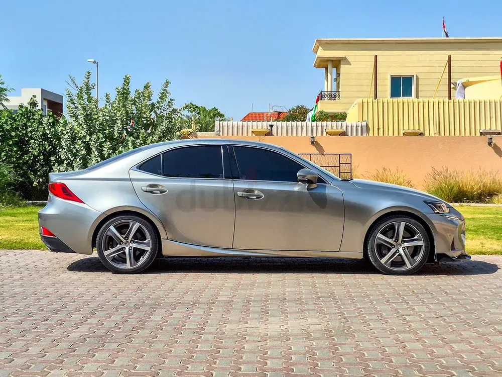 AED 1505/month | 2019 Lexus IS-Series IS 350 | GCC Specs | Ref#457050 - Image 4