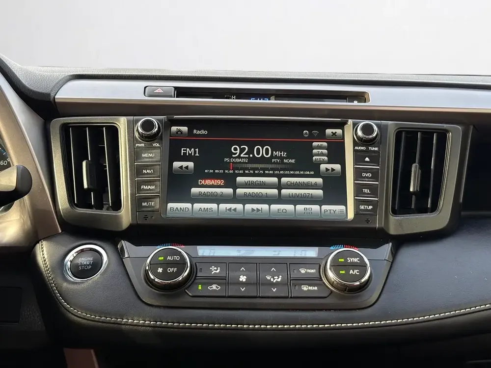 🎉 EID SALE | 1 YEAR FREE WARRANTY | TOYOTA RAV4 VX | 2.5L I4 | 2018 | GCC SPECS - Image 13