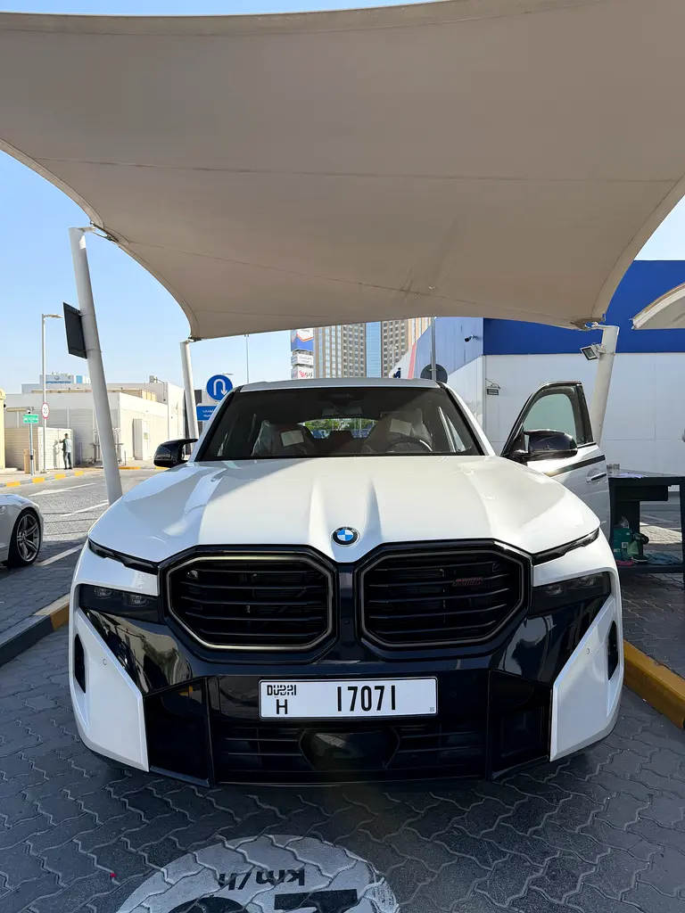 2025 BMW XM - GCC Specs - Brand New - Shadow Line Edition - Image 6
