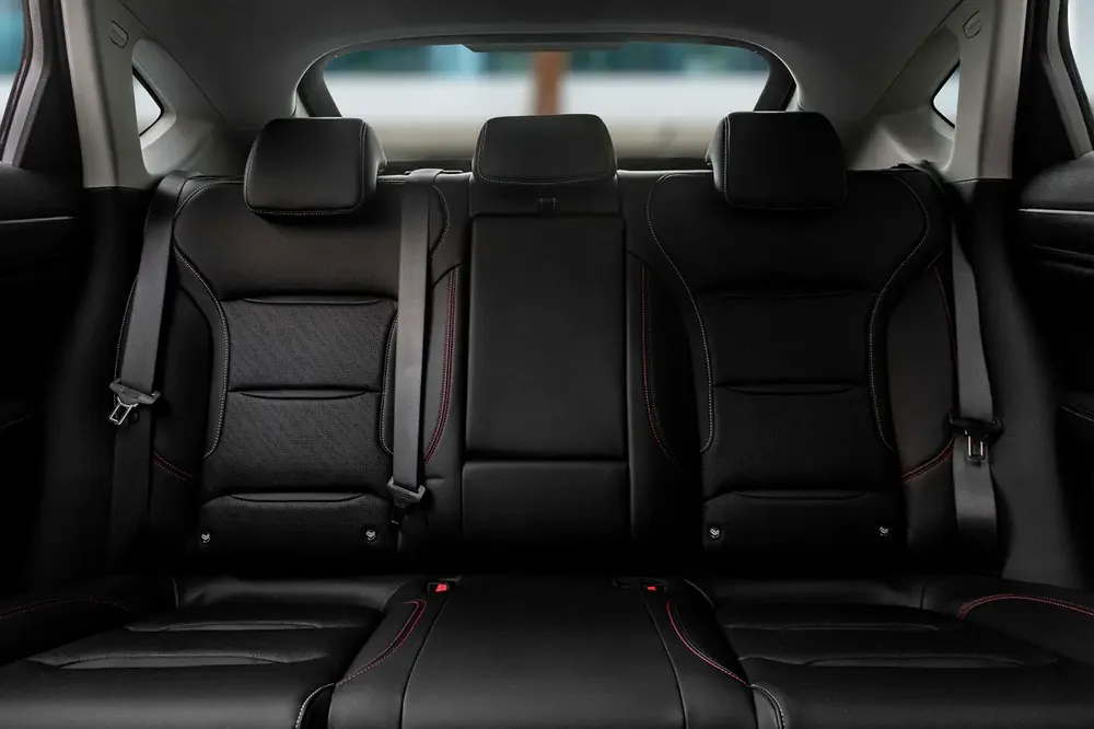 1,616 P.M |  Tugella GL | 0% Downpayment | Geely Warranty (AGMC) to Dec 2030 - Image 12