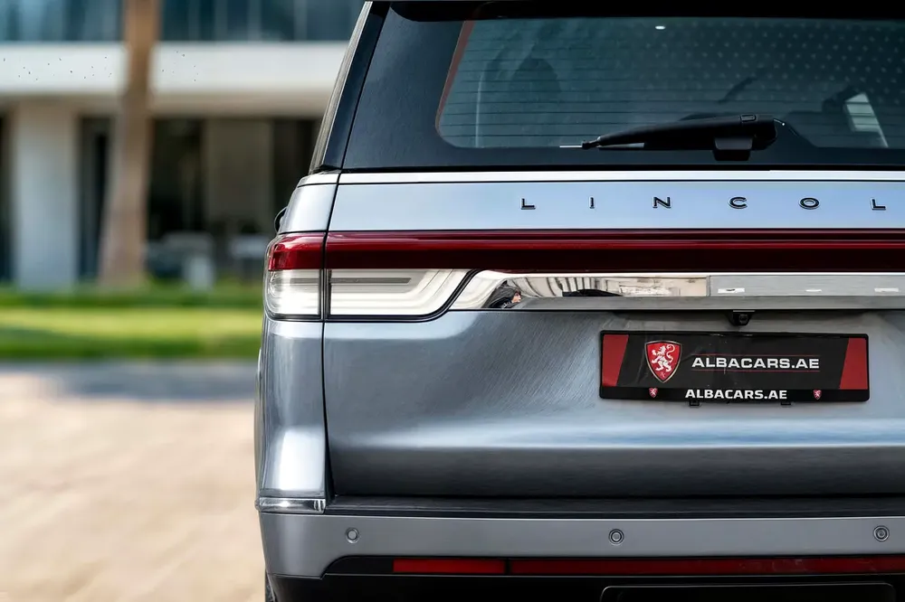 5,249 P.M | Navigator Presidential | 0% Downpayment | Amazing Condition! - Image 7