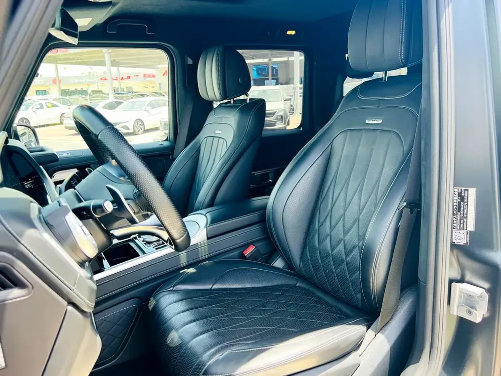 2022 - BENZ G63 AMG  - SUPER CLEAN - LIKE NEW - ONLY 32,000 KM - Image 15