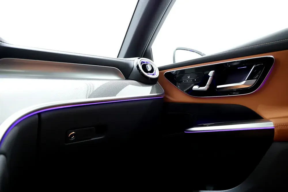 Gargash 5 Years Warranty Contract 105000 KM | Mercedes-Benz GLC 200 Coupe 2026 | AMG Package - Image 15