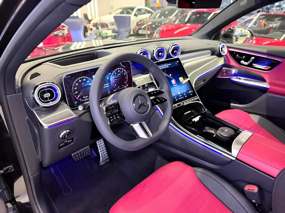 2026 Mercedes-BenzGLC200 COUPE AMG / PREMIUM PLUS / GCC /5 Years Dealer Warranty and 1 Free Service - Image 10