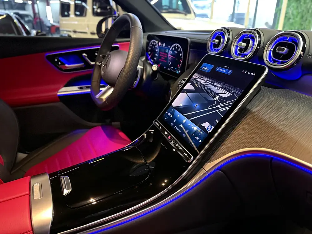 2026 Mercedes-BenzGLC200 COUPE AMG / PREMIUM PLUS / GCC /5 Years Dealer Warranty and 1 Free Service - Image 12